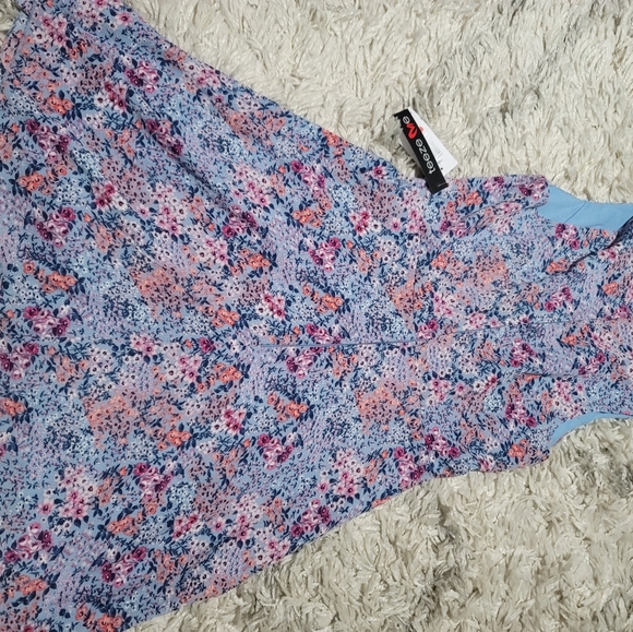 Teeze Me Juniors Ditsy Floral Print Blue Peach - Picture 2 of 6
